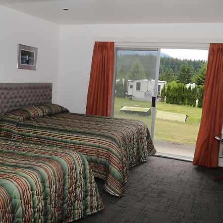 Timberlodge Rv & Campground Port Alberni Exterior photo