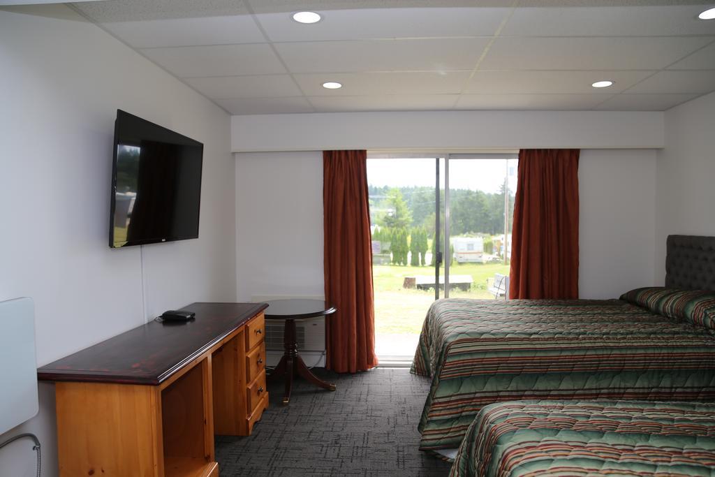 Timberlodge Rv & Campground Port Alberni Exterior photo